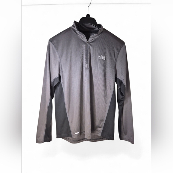 The North Face Other - The North Face Gray & Black UltraWick Light 1/4 Zip Long Sleeve Top Size Medium